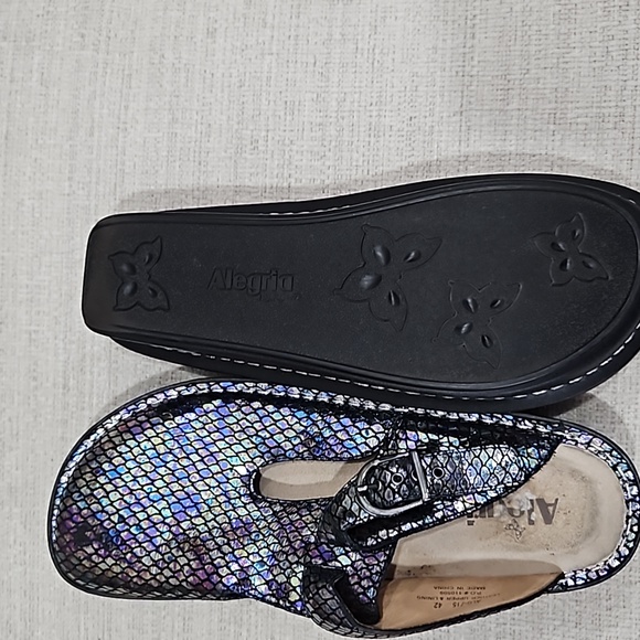 Ladies Alegria Shoes - Picture 2 of 9